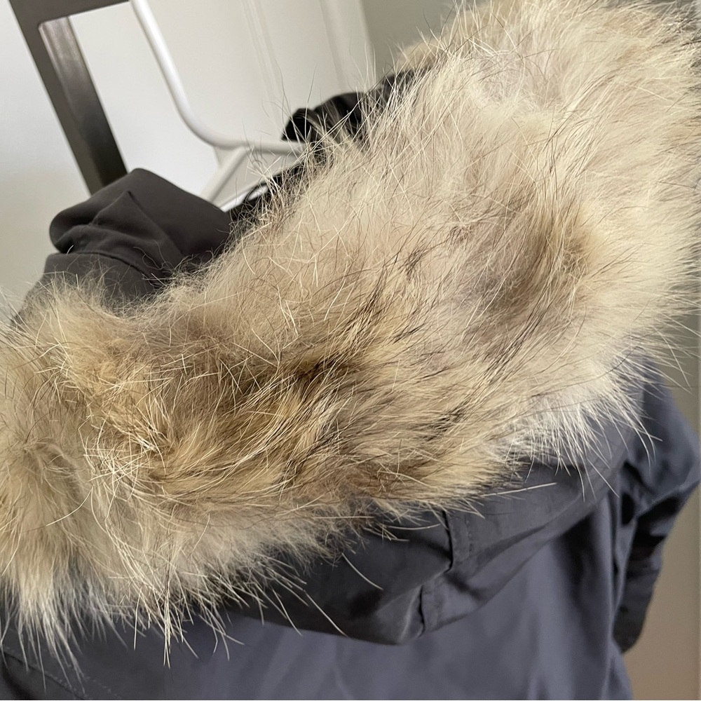 Canada Goose Trillium Parka - Picture 12 of 16